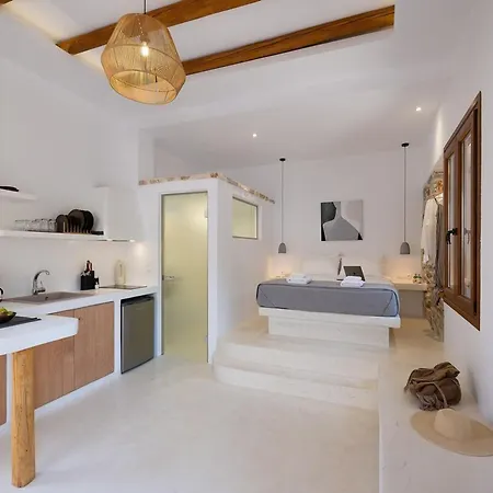 Naxos Boutique Luxury Minimalism In *