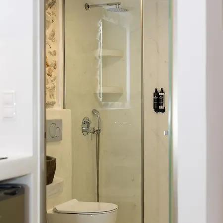 Naxos Boutique Luxury Minimalism In
