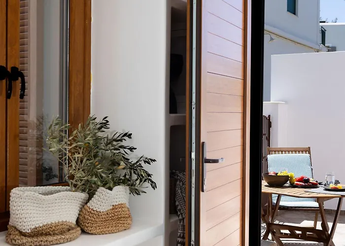 Naxos Boutique Luxury Minimalism In Filótion