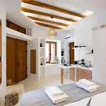 Naxos Boutique Luxury Minimalism In 公寓 Filótion