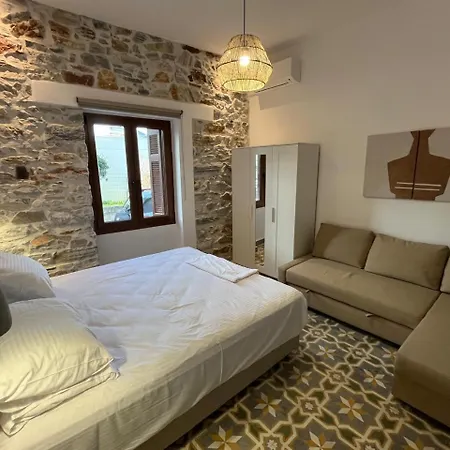 Naxos Boutique Luxury Minimalism In 公寓 Filótion